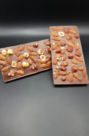 tablette lait amandes noisettes