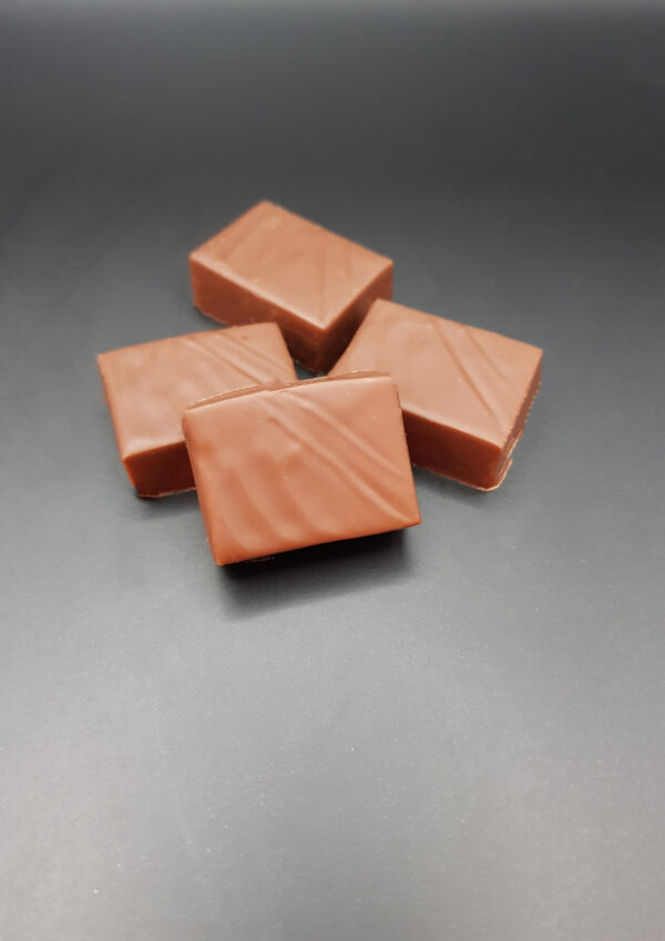 Chocolat Jivara à la passion, une douceur exotique et fruitée.