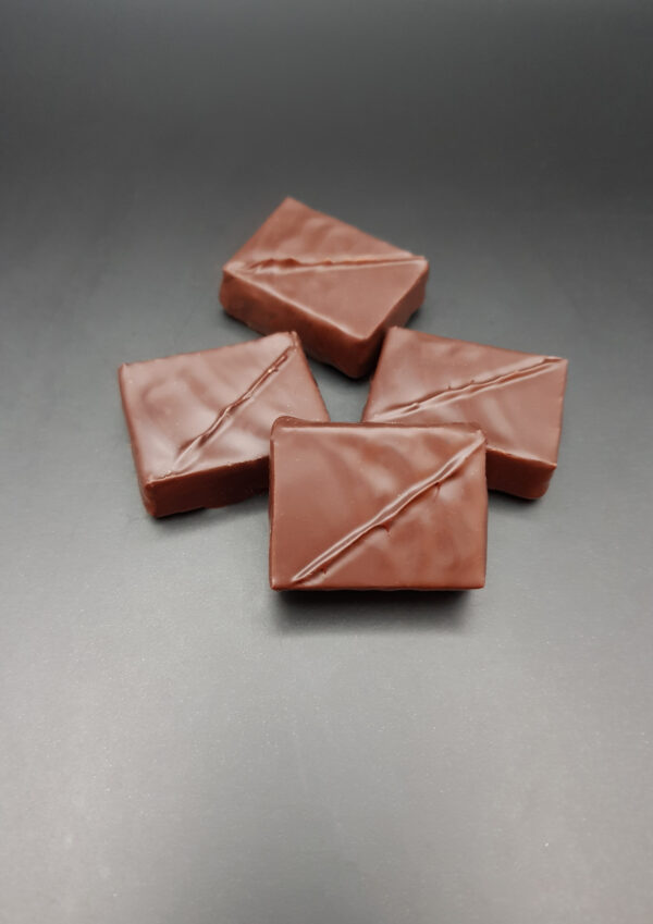 Praliné 4 épices, une douceur parfumée aux saveurs épicées