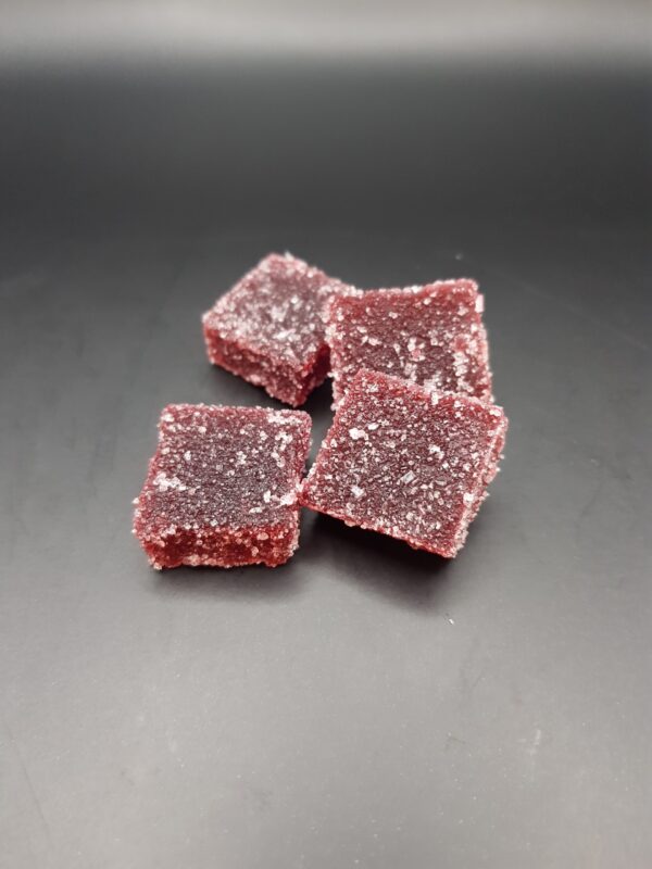 Pâte de fruit framboise anis, une combinaison fruitée et parfumée.