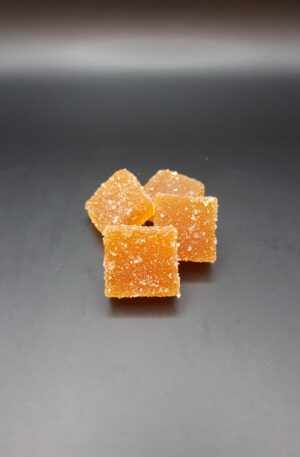 Pâte de fruit mangue passion, exotique et fruitée.